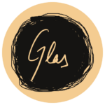 logo avec la signature Glas dans un cercle beige